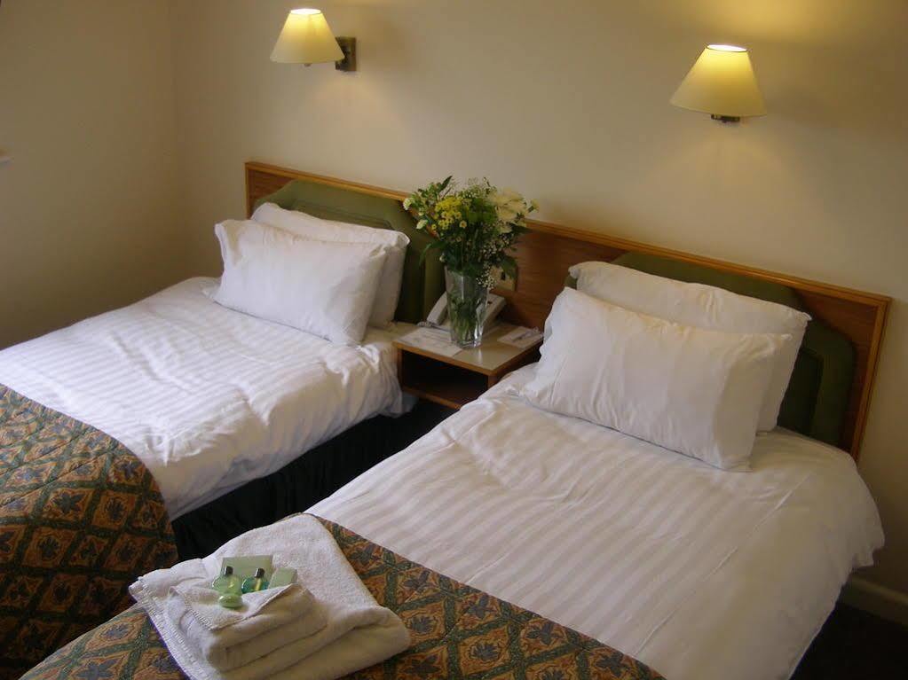 Hunters Lodge Hotel Crewe Kültér fotó