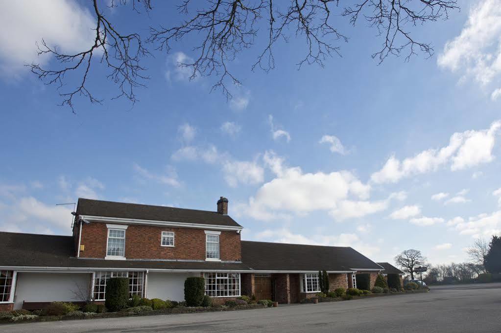 Hunters Lodge Hotel Crewe Kültér fotó