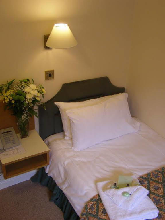 Hunters Lodge Hotel Crewe Kültér fotó
