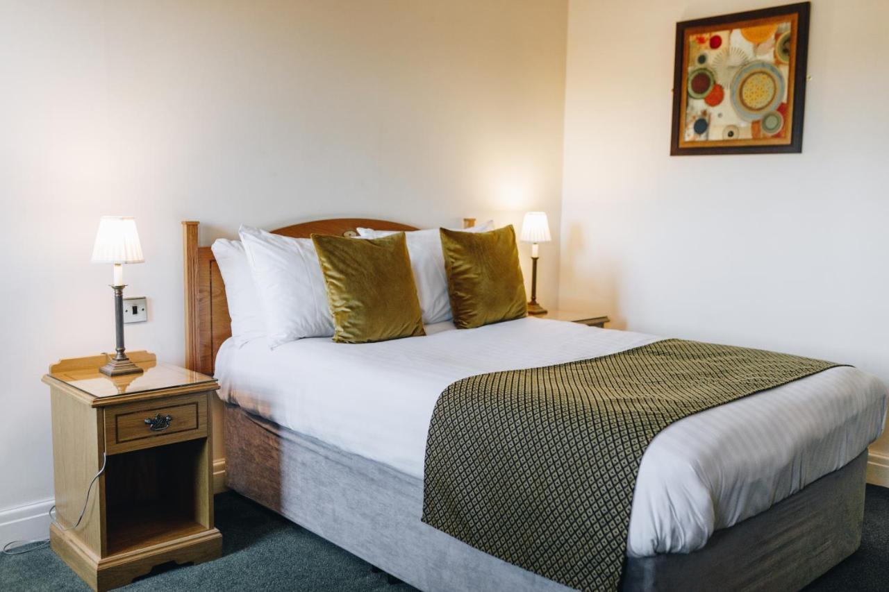 Hunters Lodge Hotel Crewe Kültér fotó