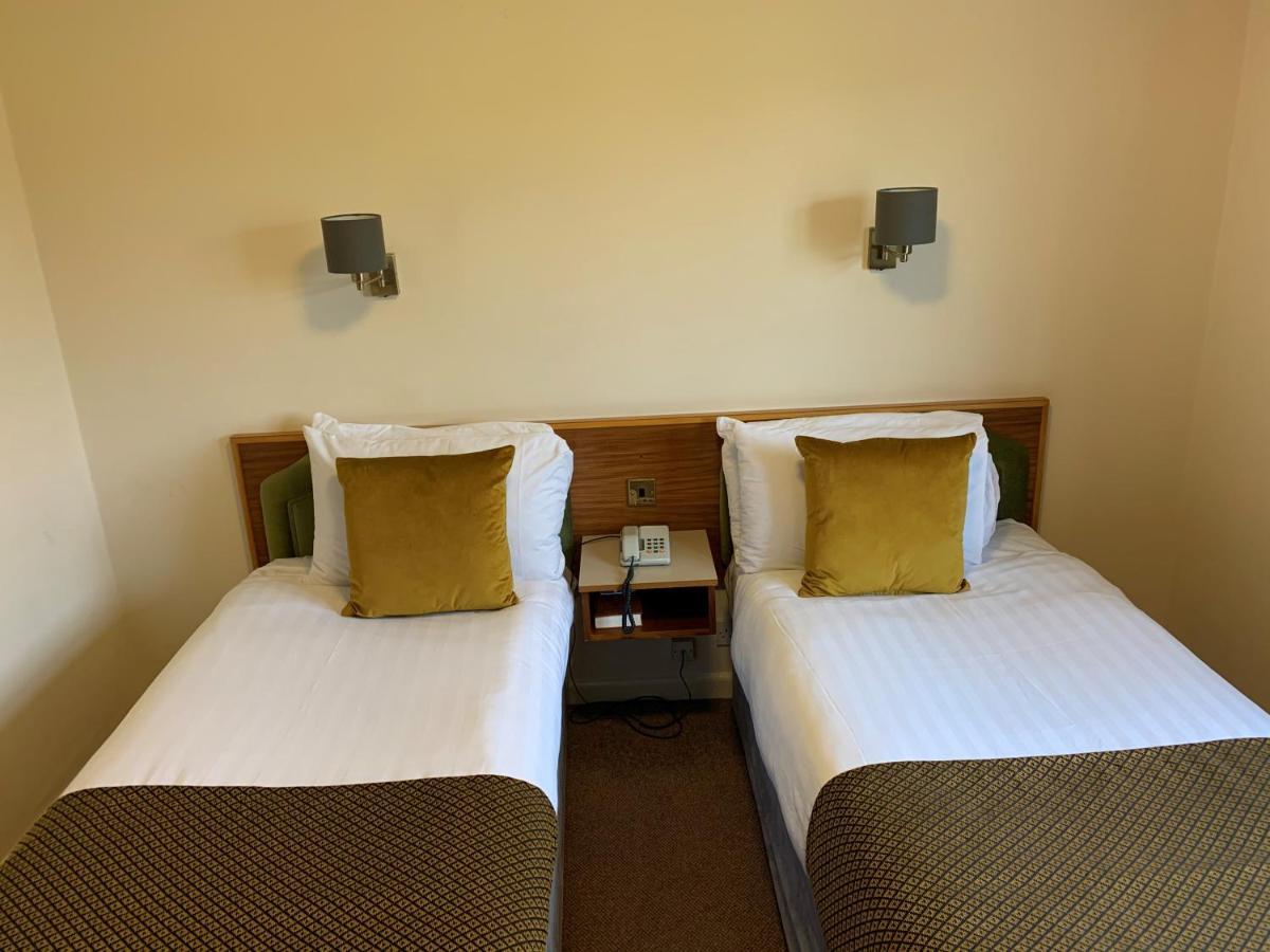 Hunters Lodge Hotel Crewe Kültér fotó