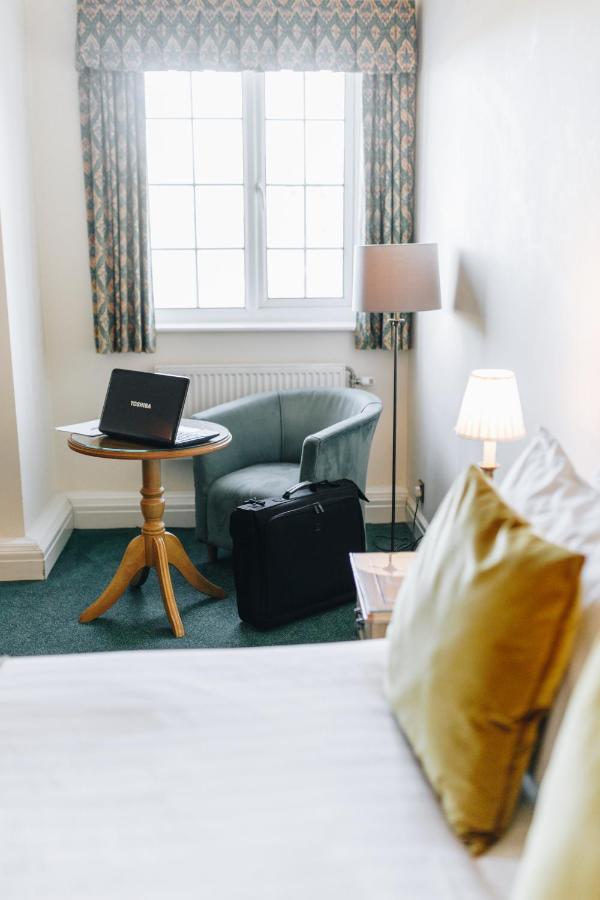 Hunters Lodge Hotel Crewe Kültér fotó